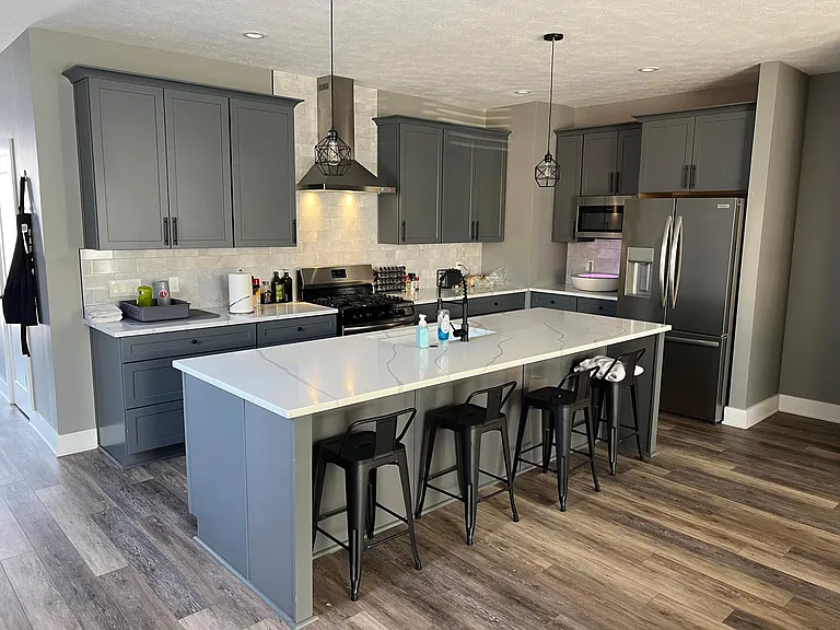 2036 N College Ave — Photo 4