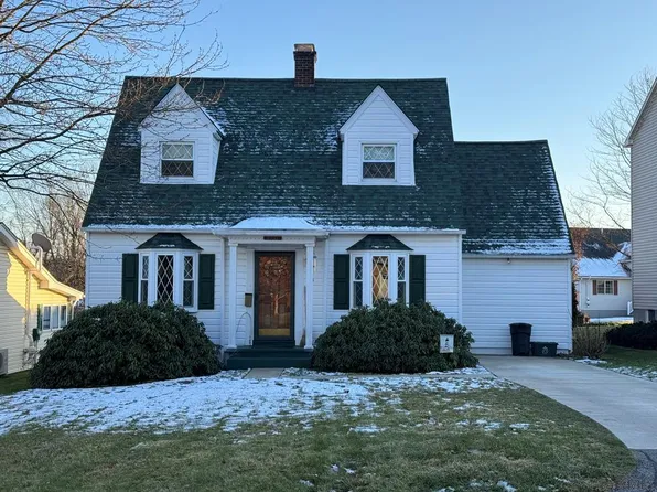 2241 Sunshine Ave, Johnstown, PA 15905