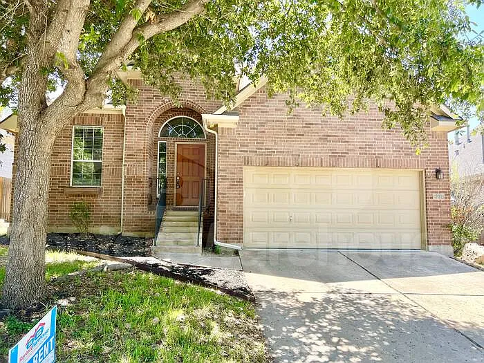 2217 Westfalian Trl — Photo 14