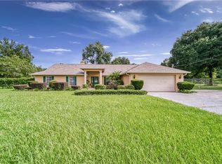 10060 Joe Ebert Rd, Seffner, FL 33584