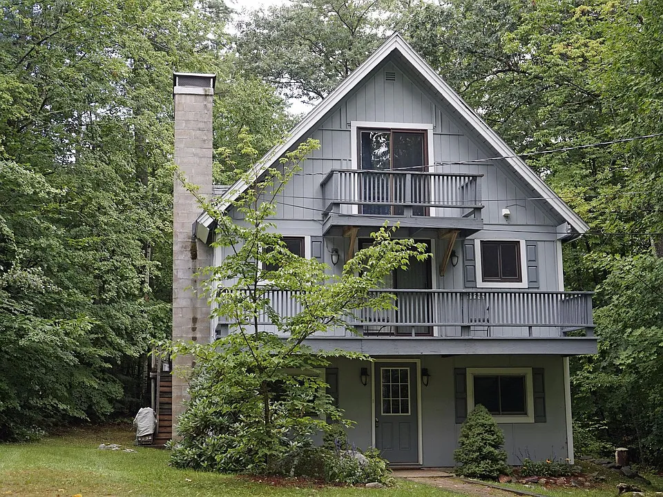 82 Suissevale Ave