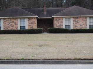 492 E University Dr, Auburn, AL 36830