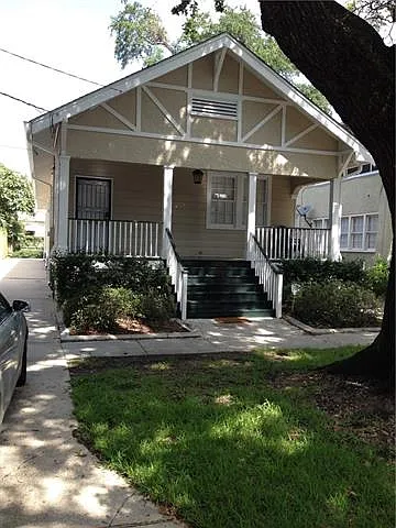 2818 Palmer Ave