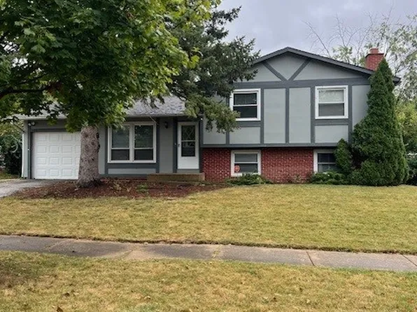 180 Garden Dr, Bolingbrook, IL 60440