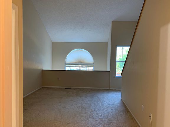 16 by 16 master bedroom