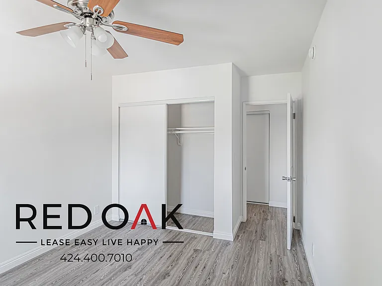 20414 Cohasset St #19 — Photo 12