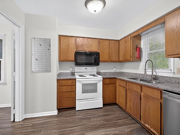 4th image of 5616 Thea Ln #A