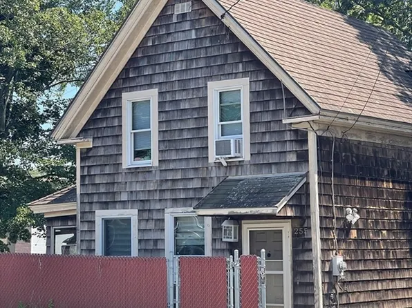 255 Plain St, Lowell, MA 01852