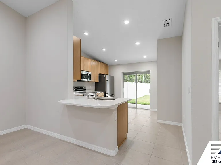 14 Llovera Pl #B — Photo 9