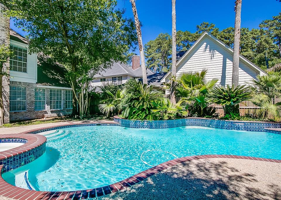 1st image of 11334 Water Oak Ln