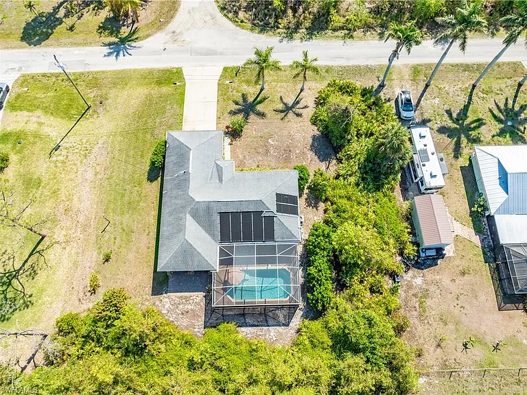 11693 Oakland Dr — Photo 41
