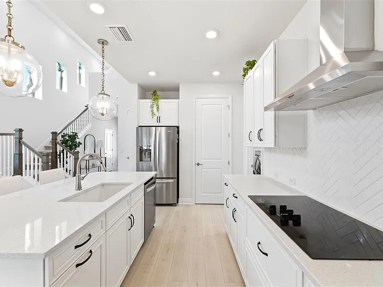 28905 Orange Berry Dr — Photo 11