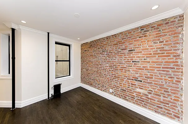 Rented by REAL New York | media 10