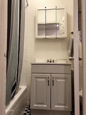 Rented by Corcoran | media 12