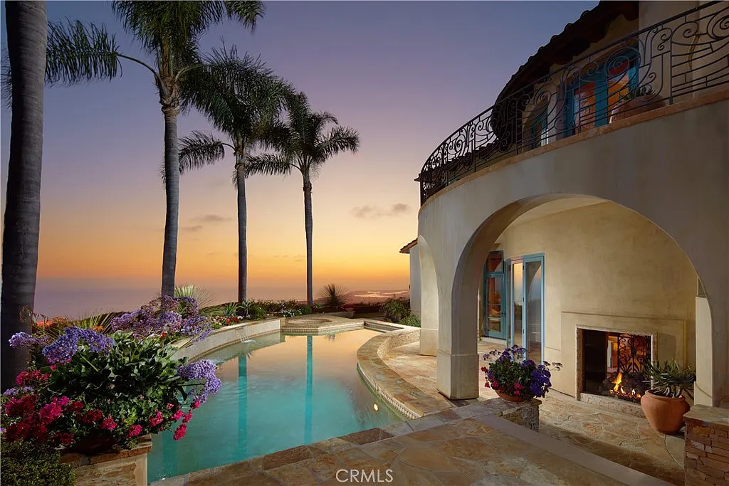 5 bed, 9.0 bath, 7739 sqft, $57,500 — Photo 1