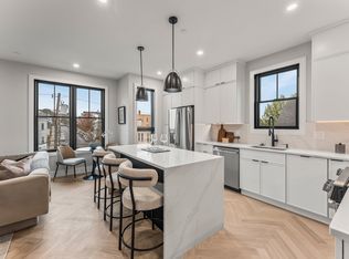 106 Moore St #8, Boston, MA 02128