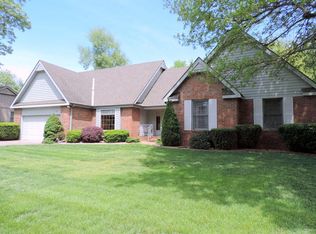 4087 E Linwood St, Springfield, MO 65809