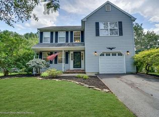 1958 White Knoll Dr, Toms River, NJ 08755