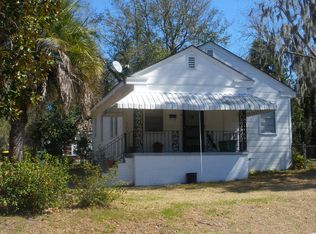 4 Altman Dr, Savannah, GA 31404