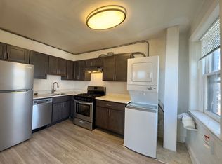 St Paul St 817, Baltimore, MD 21202