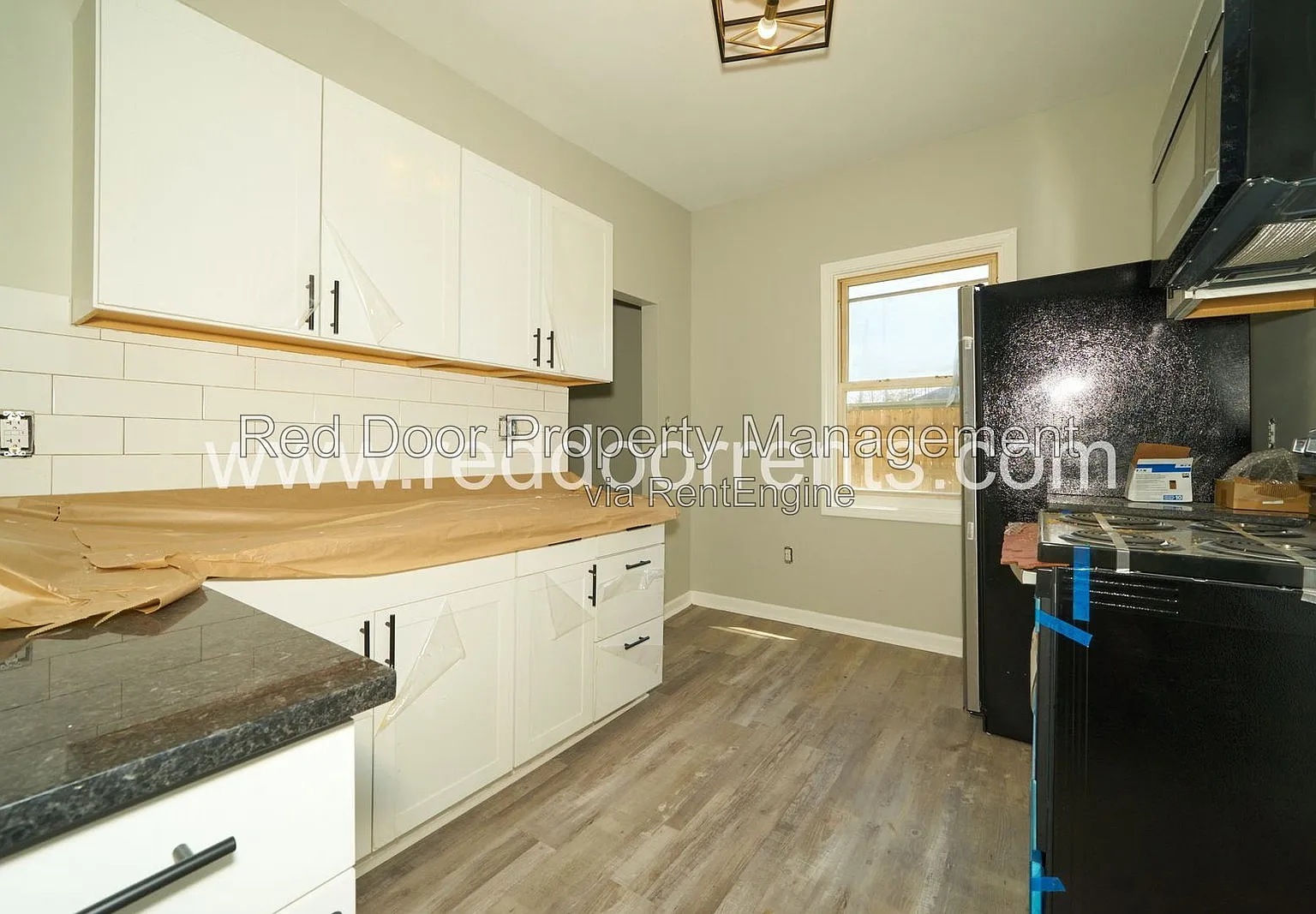 1337 E Market St — Photo 4