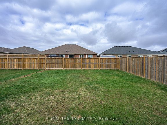 3rd image of 92 Renaissance Dr