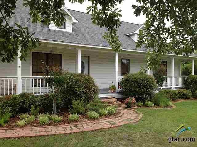1st image of 901 Martha Becker Dr