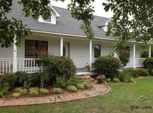 901 Martha Becker Dr, Lindale, TX 75771