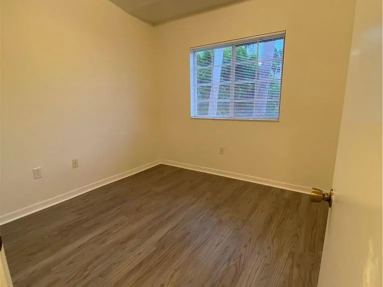 970 NE 34th Ave #204 — Photo 15