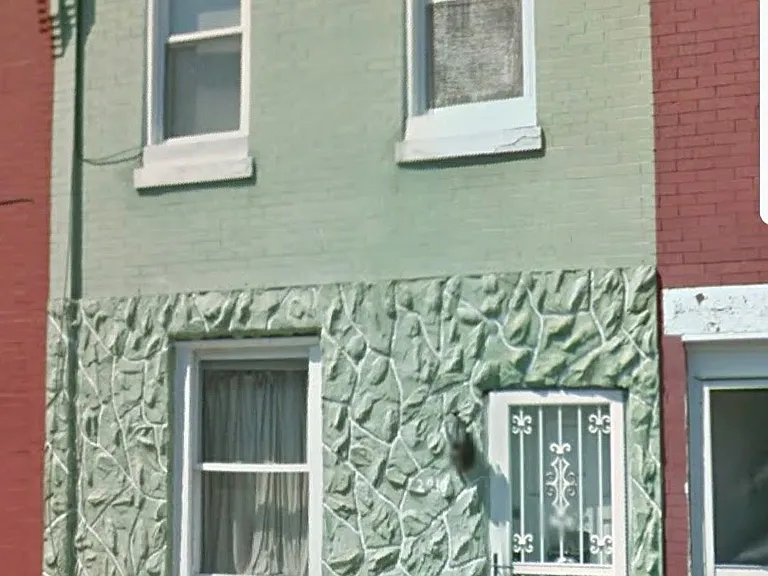 2910 N Ringgold St — Photo 1