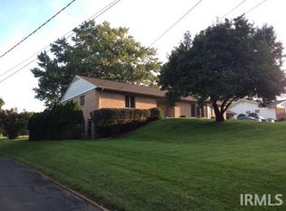 1505 E Springhill Rd, Warsaw, IN 46580