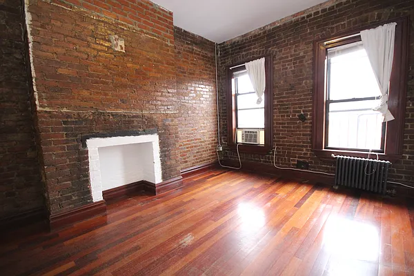 Rented by Compass | media 23