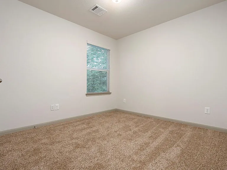918 Shady Ln #A — Photo 11