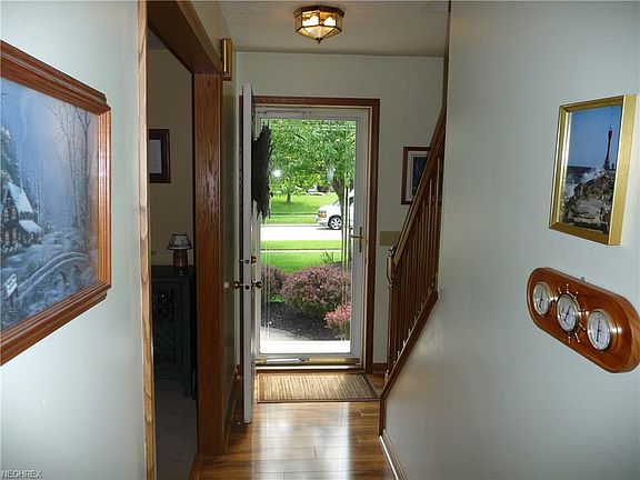 3rd image of 891 Norwegian Wood Dr