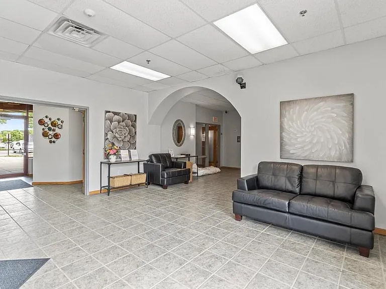 301 Harbour Town Dr #307 — Photo 24