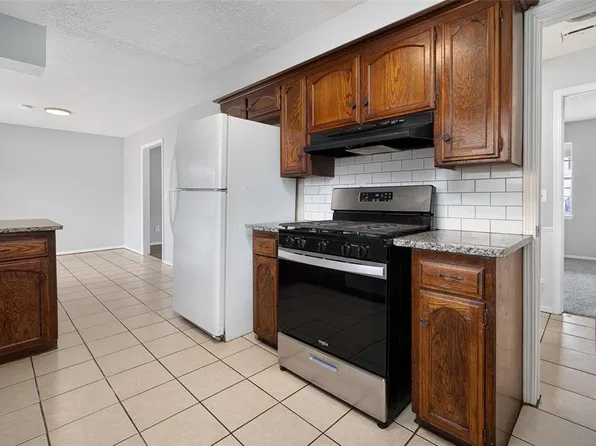 1233 SW 91st St, Oklahoma City, OK 73139