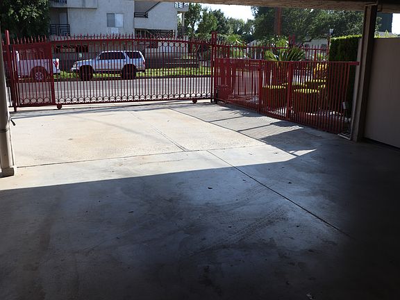4th image of 6104 Costello Ave #2