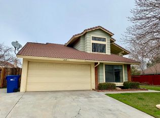 2519 E Avenue R13, Palmdale, CA 93550