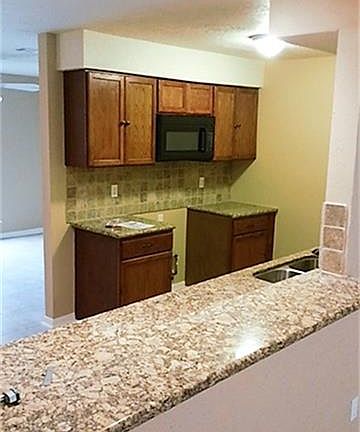 3rd image of 9027 Kirkland Dr