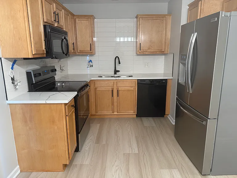 14006 Jennifer Rd — Photo 6
