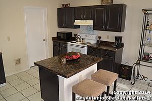 3rd image of 5919 Ferrysage Dr