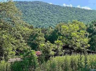 599 Sharps Hollow Rd, New Market, AL 35761