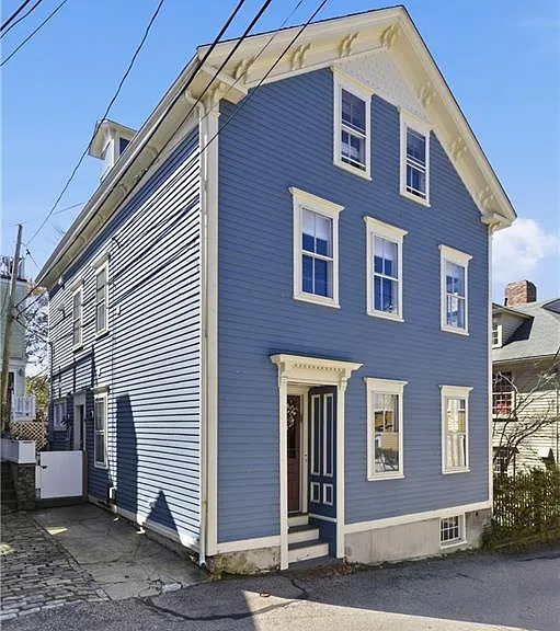 75 Mary St — Photo 3