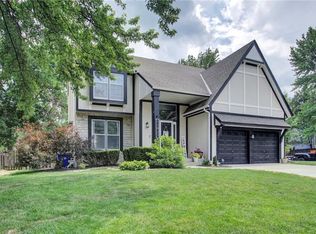 11927 S Rene St, Olathe, KS 66062