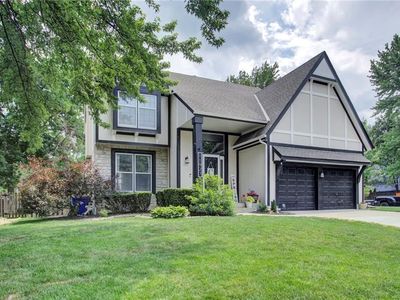 11927 S Rene St, Olathe, KS, 66062