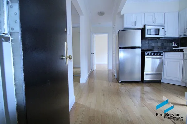 Rented by FirstService Realty (legacy) | media 20