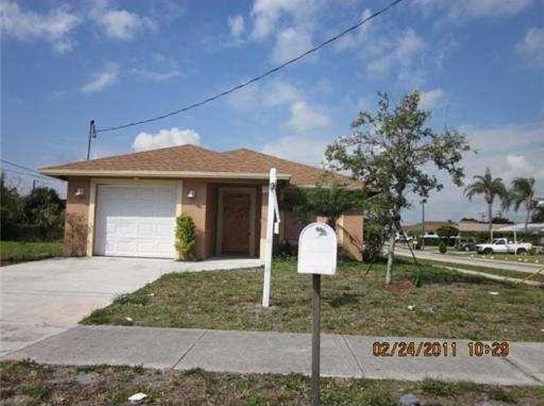 1st image of 259 SW 1st Ter