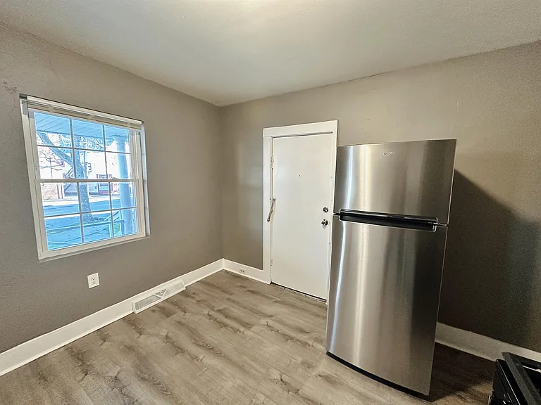 2120 Robin St #1 — Photo 10