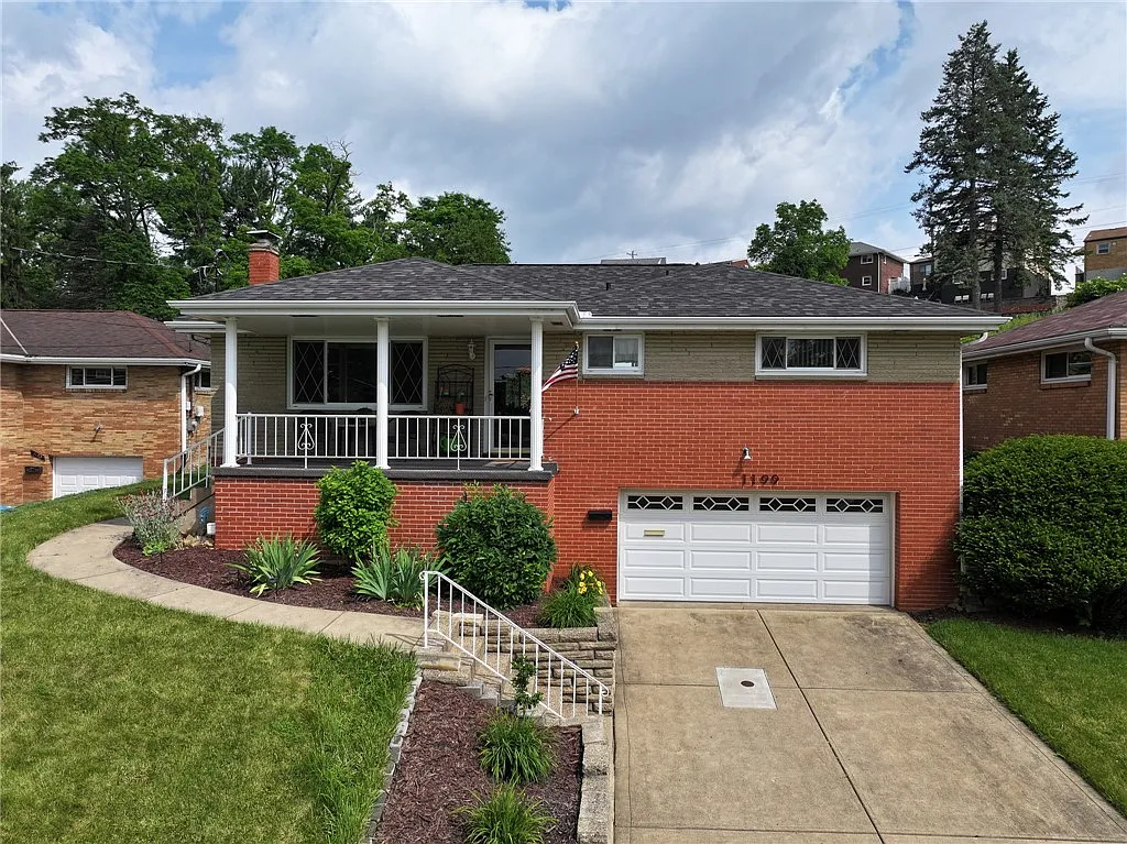 1199 Clover Circle Ct photo 1