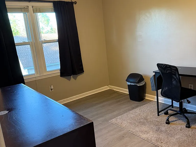 146 Mellard Dr — Photo 9